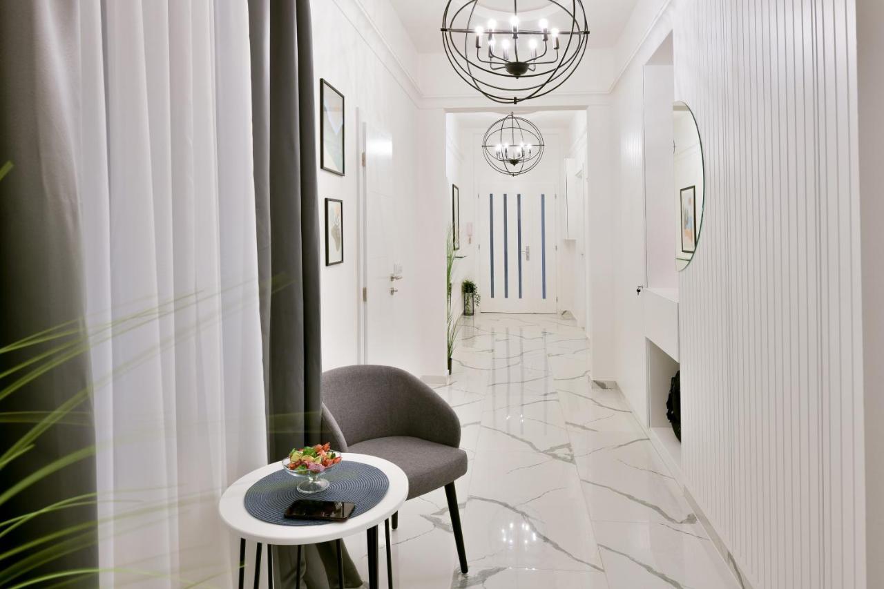 Luxury Galla Apartments In The City Center Сараево Экстерьер фото